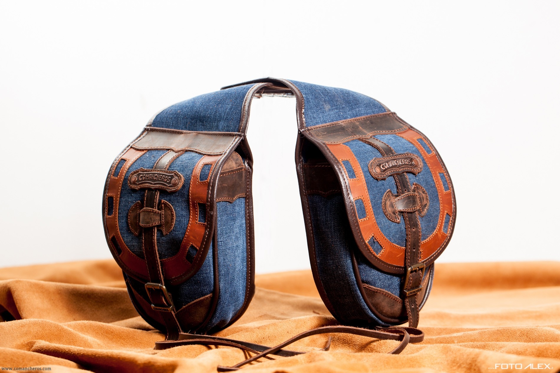 Doppeseitige Satteltaschen aus Jeans für Westernsattel