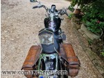 Geblümte Motorradtaschen aus Leder